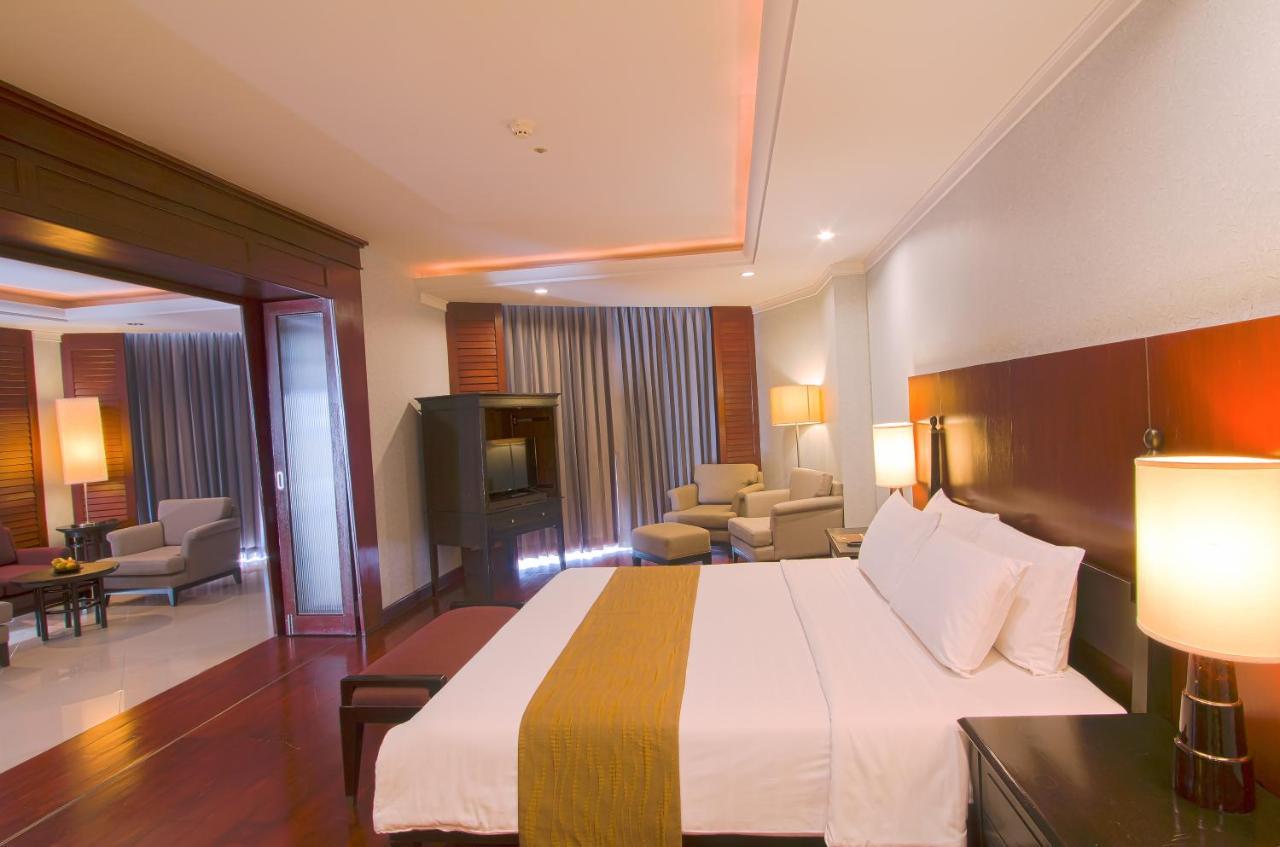 Long Beach Garden Hotel & Pavilions Pattaya Zewnętrze zdjęcie