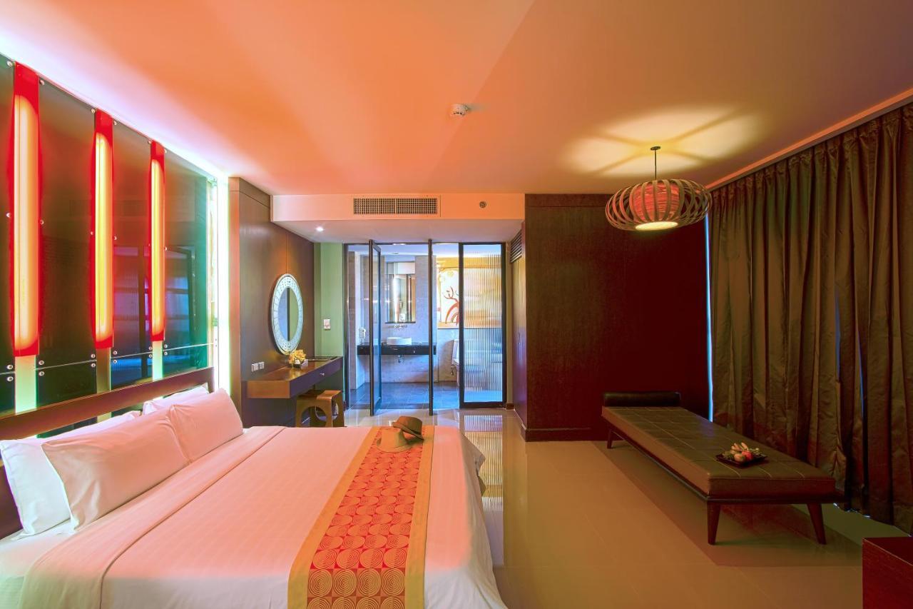 Long Beach Garden Hotel & Pavilions Pattaya Zewnętrze zdjęcie